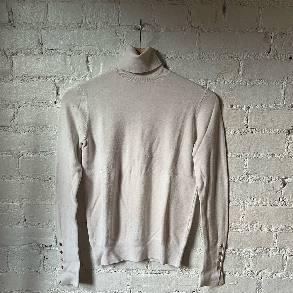 Zara Women’s Off-White Turtleneck Sweater